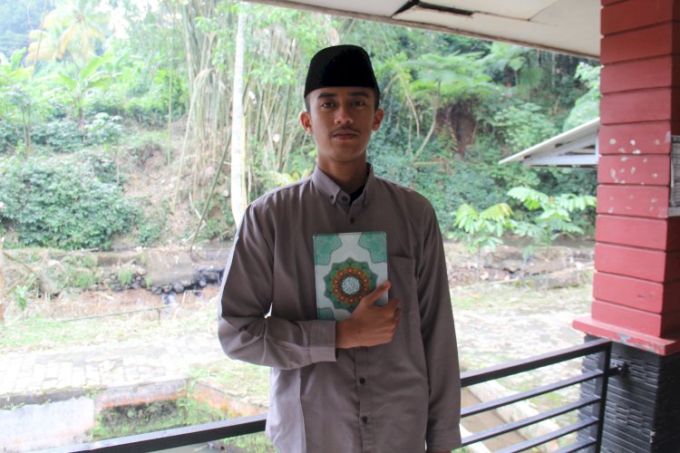 PPPA Daarul Quran Bogor Salurkan Mushaf untuk Santri Takhassus Cinagara