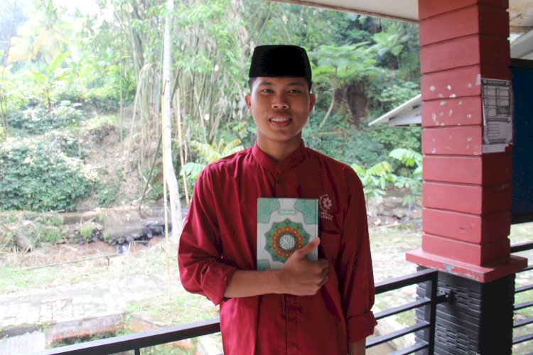 PPPA Daarul Quran Bogor Salurkan Mushaf untuk Santri Takhassus Cinagara