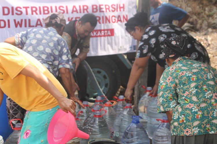 Kemarau Belum Usai, Ribuan Warga Gunung Kidul Masih Menanti Datangnya Air Bersih