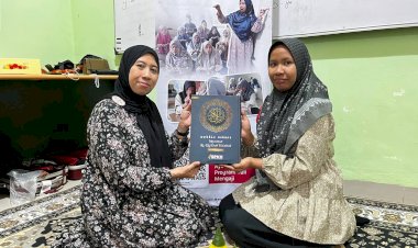 Tamat Iqro dengan Isyarat, Widya Santri Disabilitas Kini Bisa Mengaji Al-Qur’an