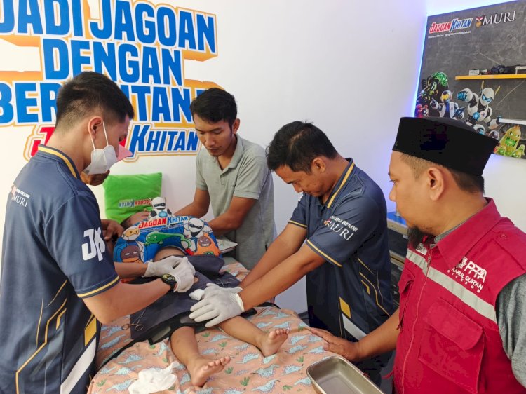 PPPA Daarul Qur'an dan Jagoan Khitan Gelar Khitan Gratis untuk Dhuafa dan Yatim di Cirebon