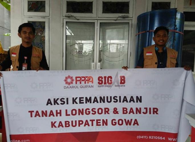 PPPA Daarul Qur'an Bantu Korban Banjir Sulawesi Selatan