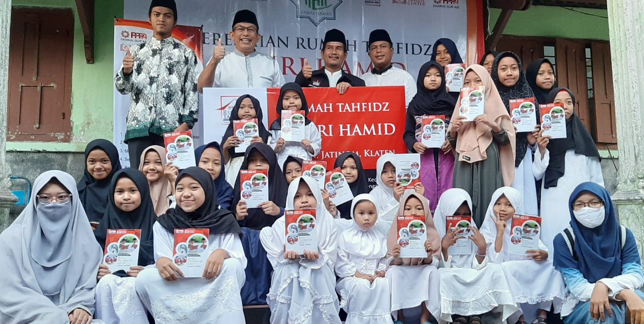 Launching Rumah Tahfidz Zahri Hamid di Kampung Cawan