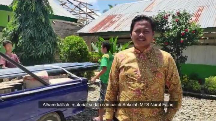 PPPA Daarul Qur'an Makassar dan Sedekah Online Salurkan Bantuan Material untuk MTs Nurul Falaq
