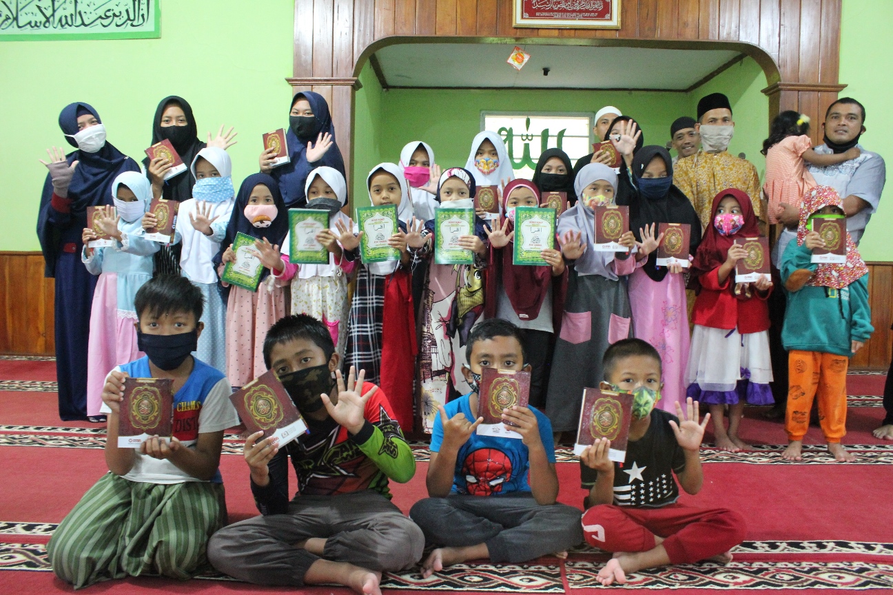 Tebar Al-Qur'an Hingga Pelosok Jawa Barat