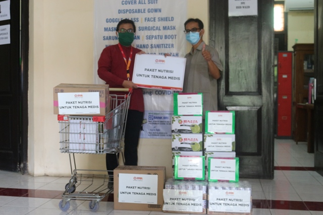 PPPA Daarul Qur'an Cirebon Salurkan Paket Nutrisi Untuk Tenaga Medis