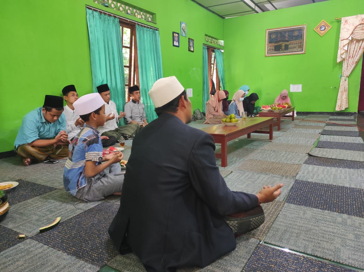 Khataman Al-Qurâ€™an di Rumah Tahfidz Bekas Gereja