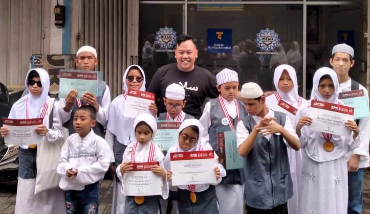 Belasan Anak-anak Tunanetra Ikut Wisuda Tahfidz Jawa Timur