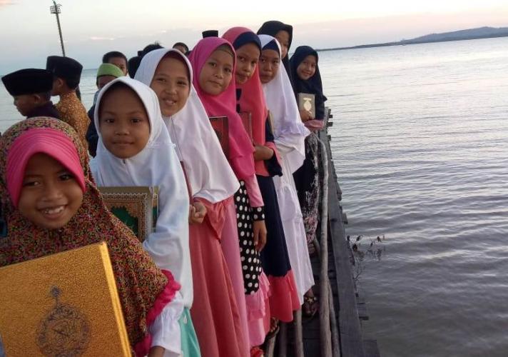 Generasi Penghafal Qur'an di Perbatasan Indonesia-Malaysia