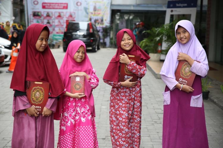 Berbagi Sejuta Qur'an untuk Indonesia